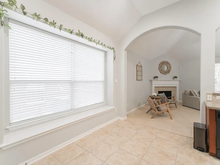 27 Gilmore Grove Pl — Photo 20
