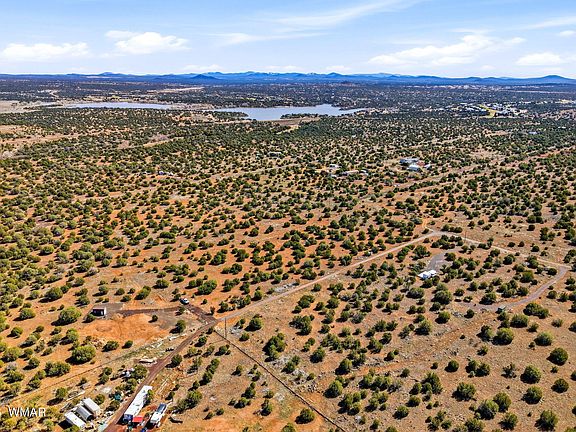 4th image of 8140 Well Rd