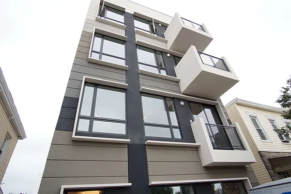 Rented by Lofts and Flats LLC | media 6