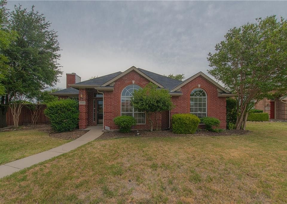1st image of 10401 Hampton Ct