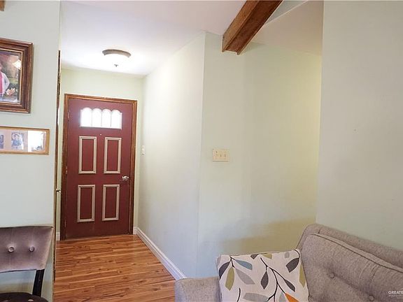 3rd image of 2028 Lark Ave