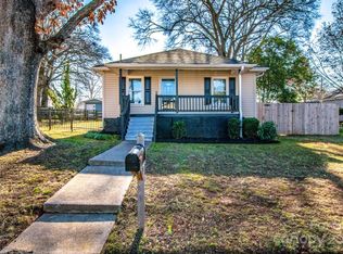 105 Rankin St, Belmont, NC 28012