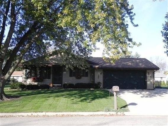 1st image of 1819 Cottonwood Dr
