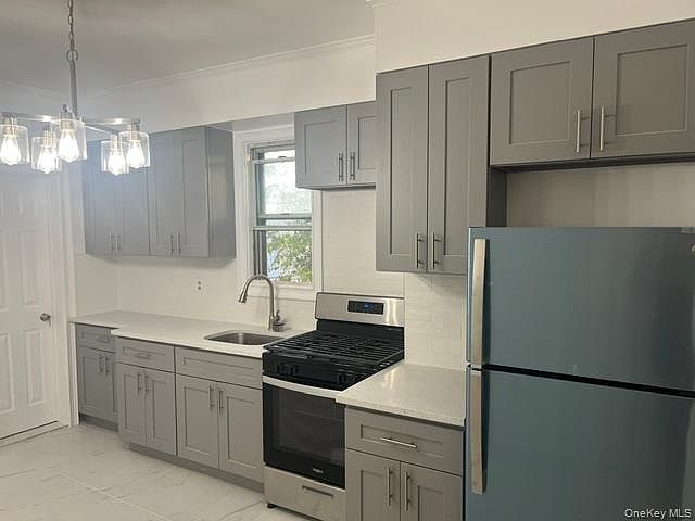 1st image of 9219 91st Ave