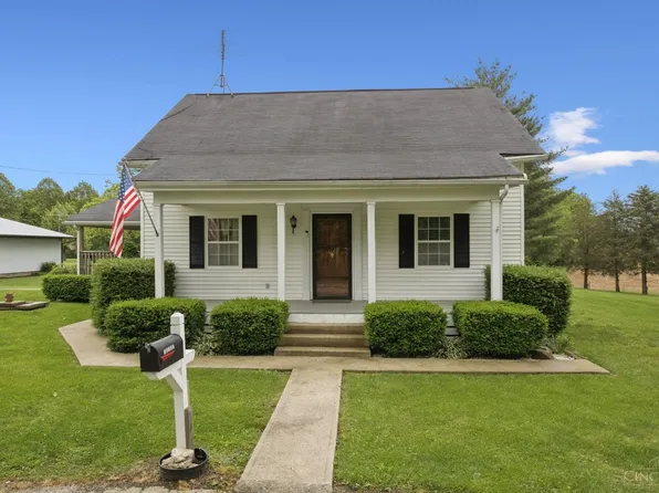 10702 Smoky Row Rd, Georgetown, OH 45121