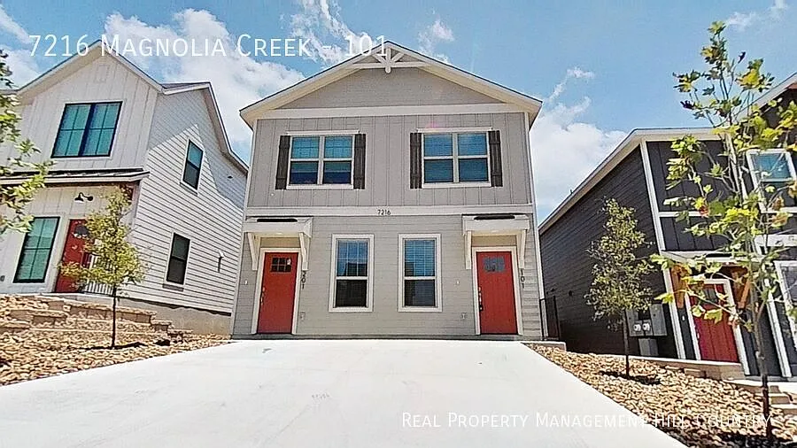 7216 Magnolia Vlg #101