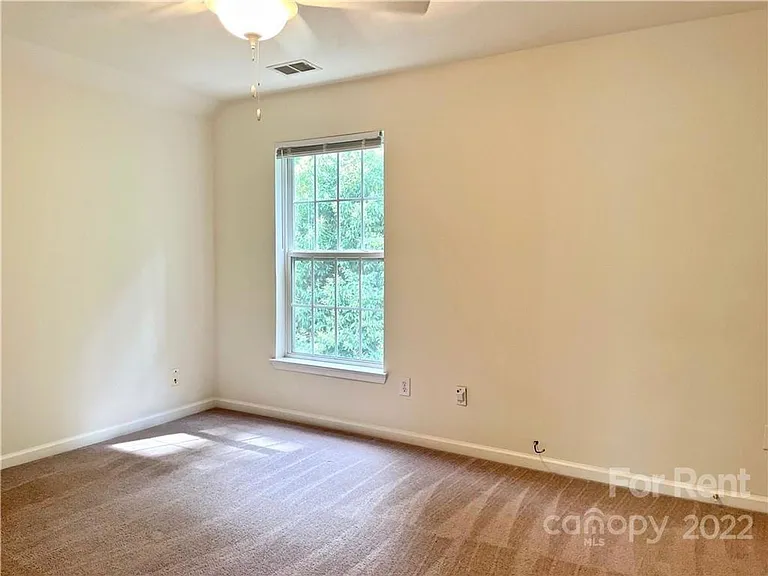 129 Winding Canyon Dr — Photo 8
