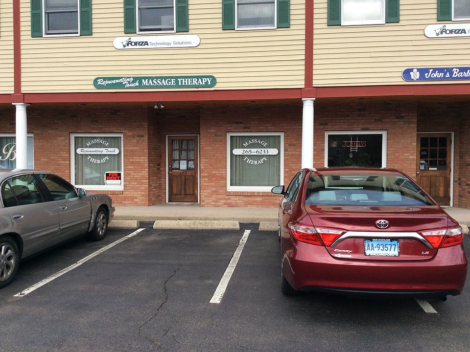 2nd image of 329 Main St Ste 105