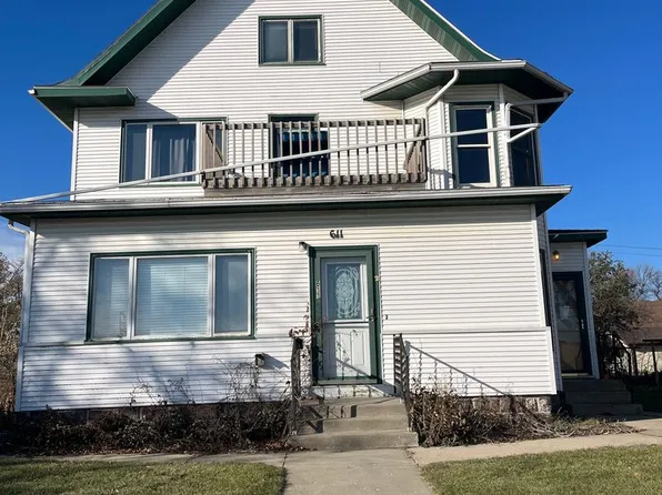 Webster Plex, 611 W 1st St #1, Webster, SD 57274