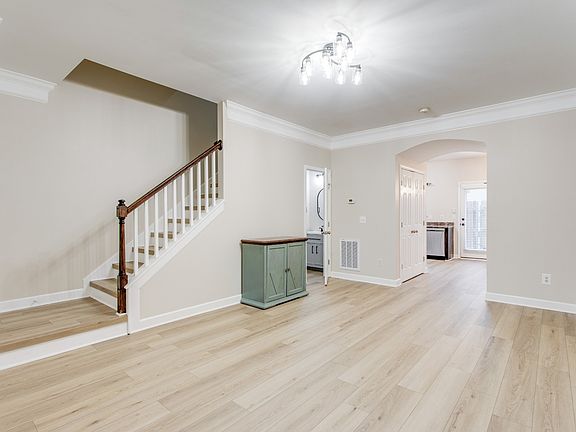 2nd image of 105 4th Ave APT 405