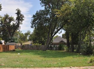 3520 Carl St, Dallas, TX 75210