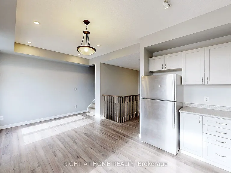 630 Rogers Rd #14 — Photo 12