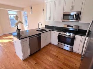 22 Rogers St, South Boston, MA 02127