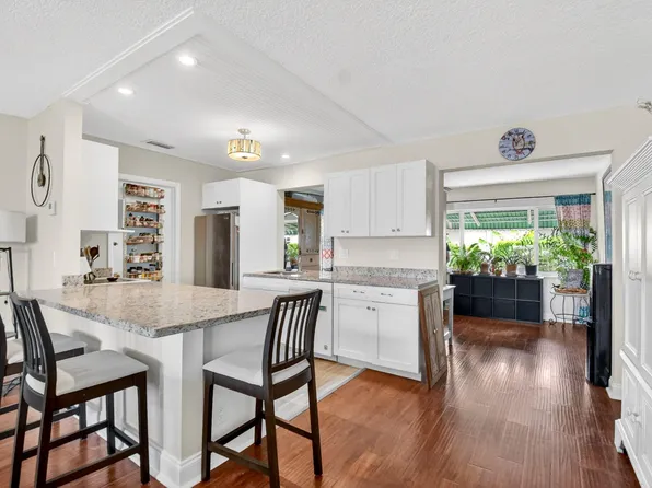 112 SW 9th Street, Boynton Beach, FL 33426