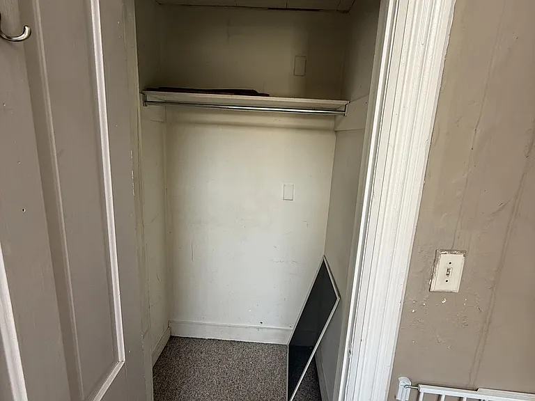1021 Harlem Blvd #2 — Photo 8
