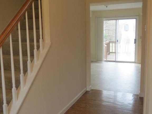 2nd image of 11404 Oxfordshire Ct