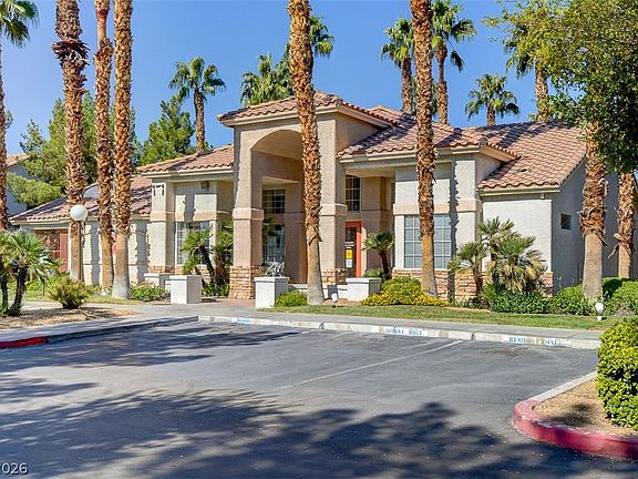 3rd image of 1405 S Nellis Blvd Unit 2105