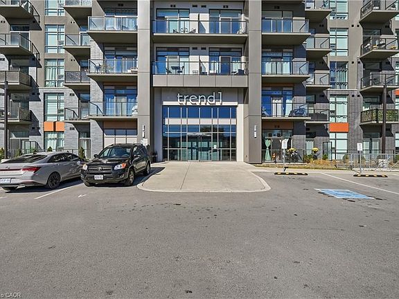 2nd image of 450 Dundas St E #425