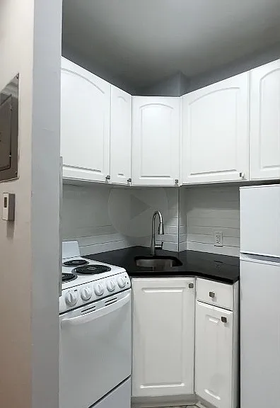 1017 Pine St #3F — Photo 7