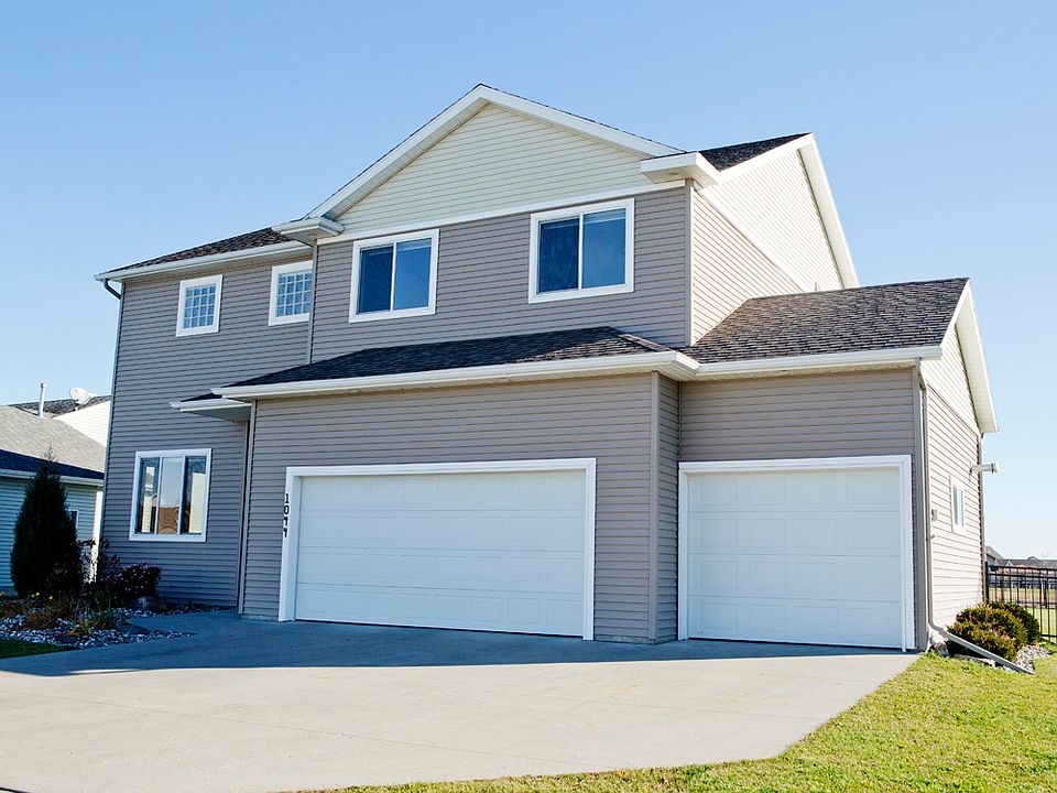 1st image of 1044 Parkway Ln