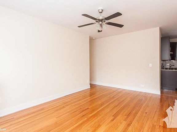 5th image of 4841 N Wolcott Ave #725