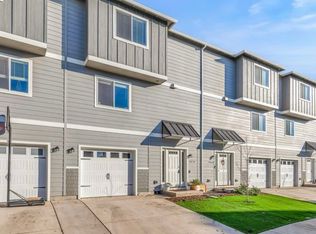 7870 28th St, White City, OR 97503