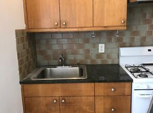 6029 67th Ave, Ridgewood, NY 11385