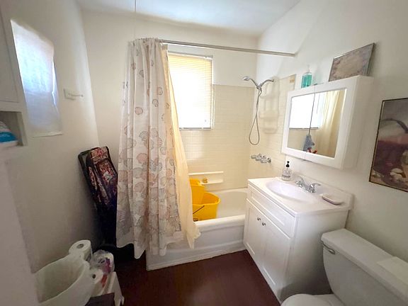 5th image of 11 Hart St #1R