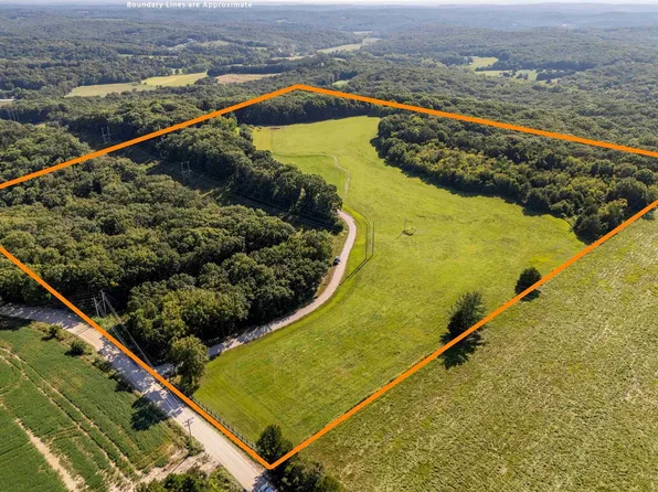 2020 Epple Rd, Hermann, MO 65041