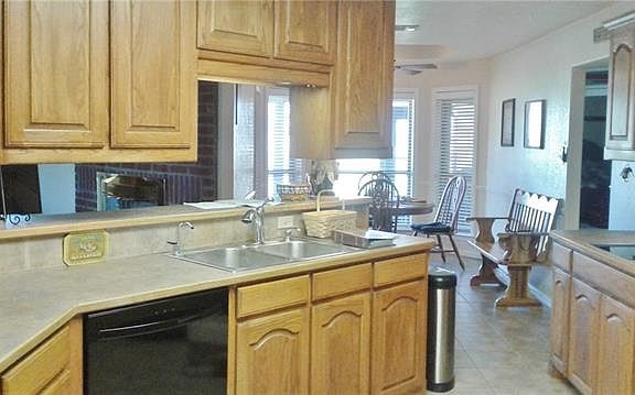 4th image of 247 Saddlebrook Ct