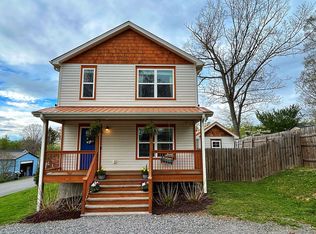 347 Oakview Park Rd, Asheville, NC 28803