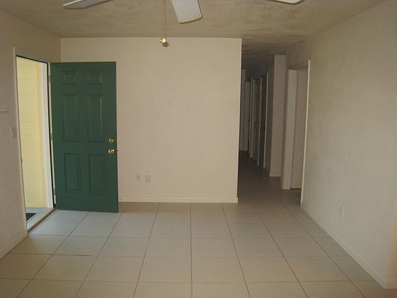 Main living area, View 2