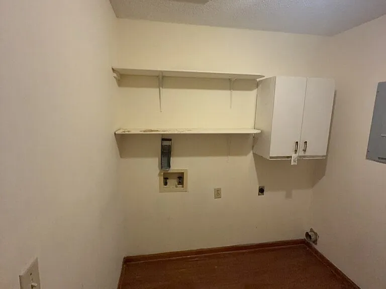 106B Pete Jones Dr — Photo 9