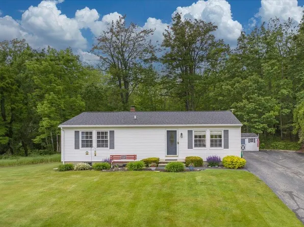 57 Gina Street, Lewiston, ME 04240