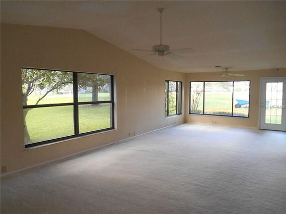 3rd image of 15 Buck Cir