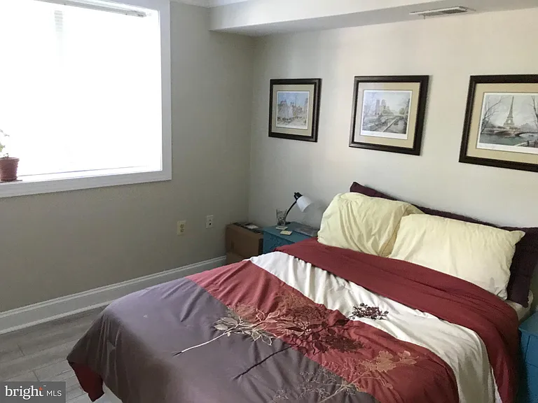 1219 Oronoco St #102 — Photo 21
