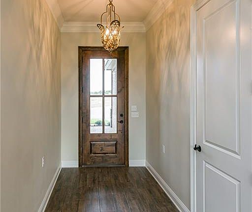 3rd image of 236 Rachel Ln