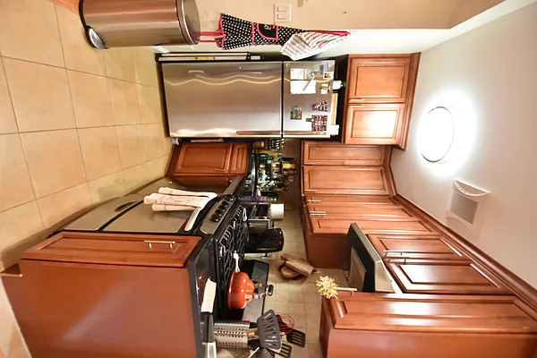 Rented by (Legacy) NY Quality Living Uptown | media 37