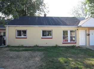 19 Bentley Rd, New Castle, DE 19720