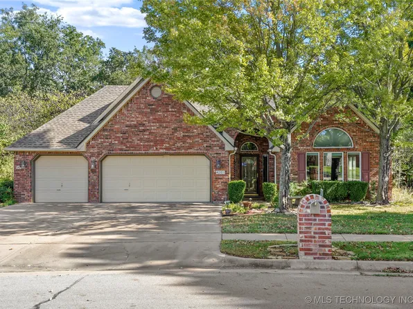 4201 W Detroit St, Broken Arrow, OK 74012