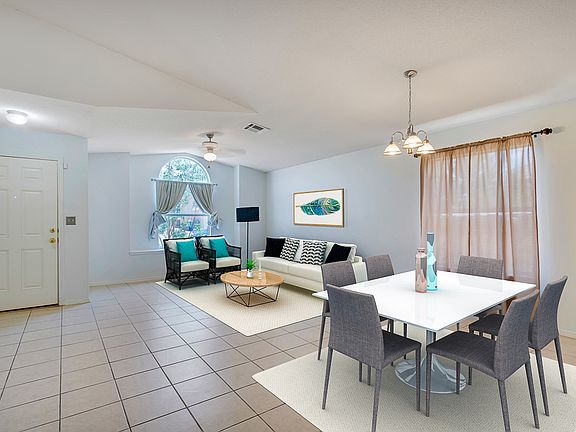3rd image of 4013 Tierra Morena Dr