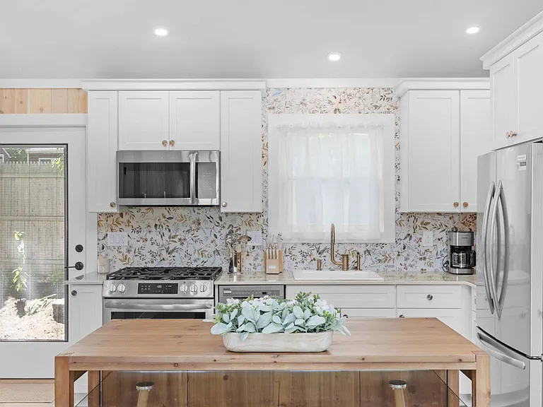 3 Oakhurst Rd #4 — Photo 7