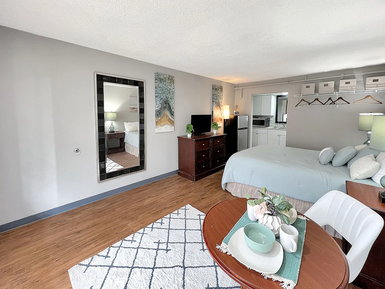 Flex Studio Apartments — Photo 2