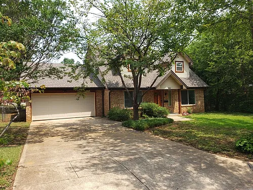 501 Atkerson Ln Photo 1