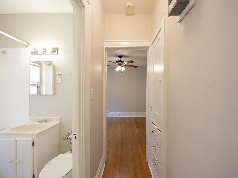Mapleview Apartments — Photo 53