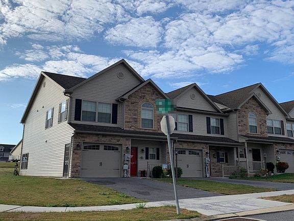 3rd image of 427 Tritle Ave