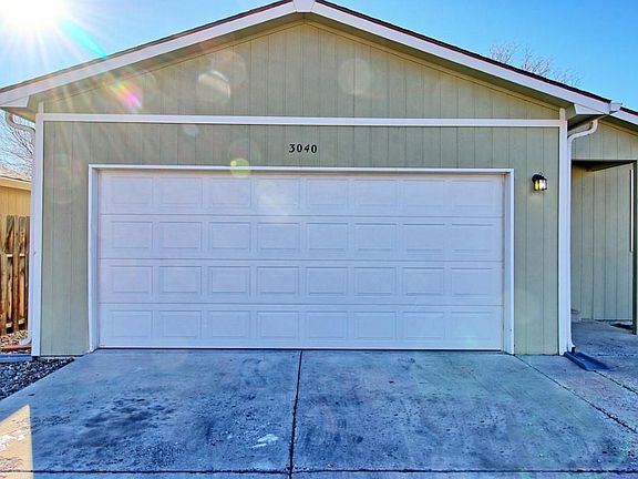 3rd image of 3040 Grand Valley Dr
