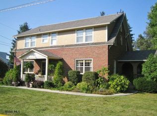 1112 Elm Ave, Hollidaysburg, PA 16648