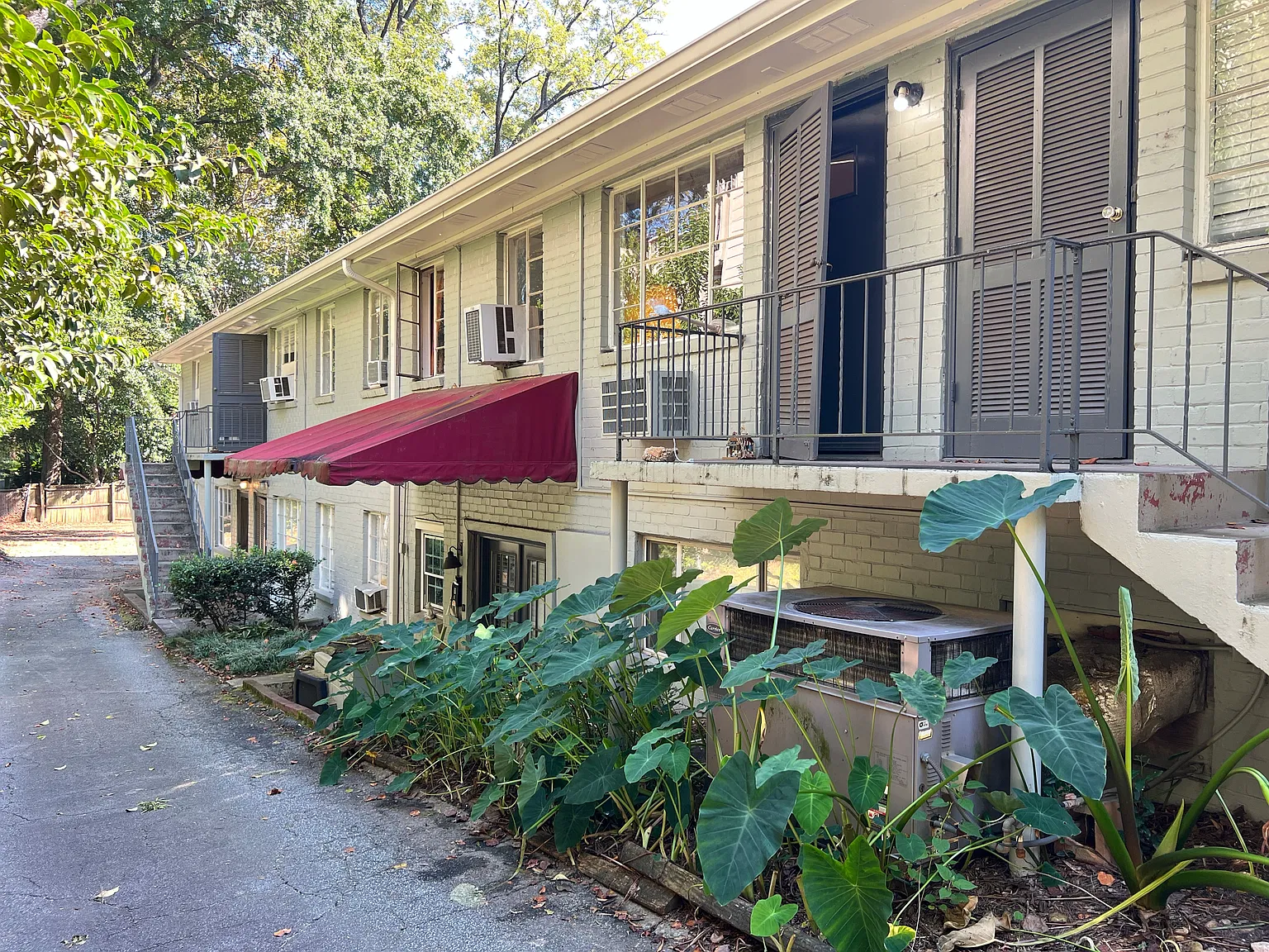 2 bed, 850 sqft, $1,650 — Photo 3