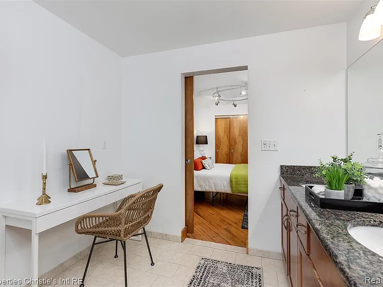 2003 Brooklyn St #29/403 — Photo 10